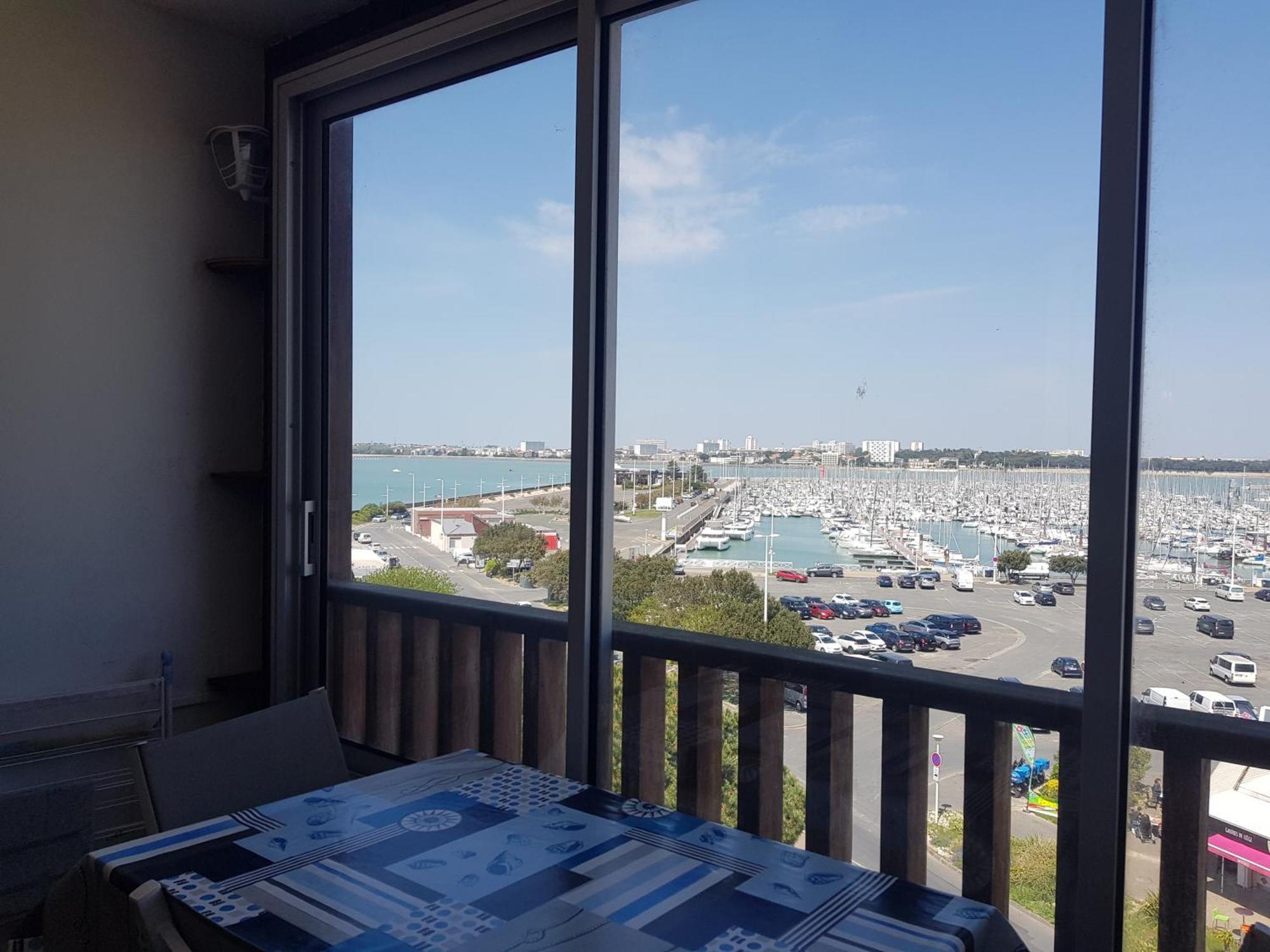 Vue Mer Et Parking ラ・ロシェル エクステリア 写真